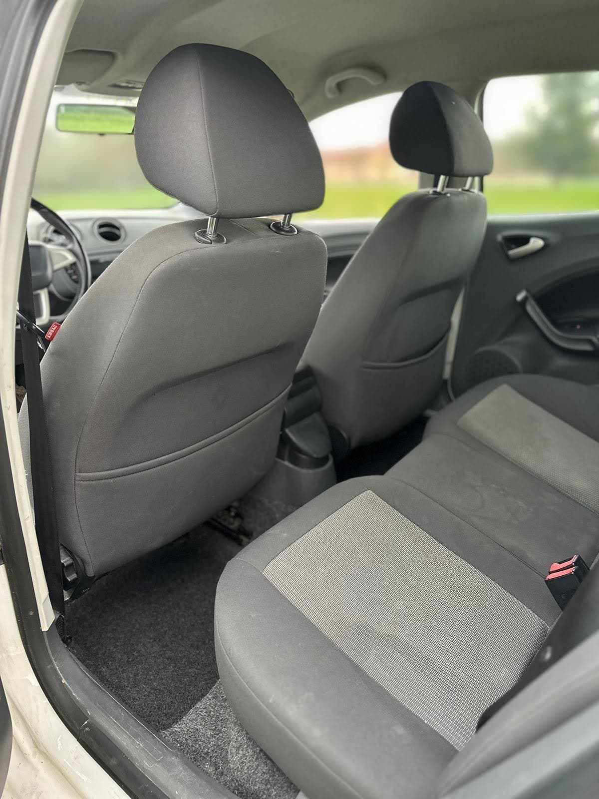 Seat Ibiza 1.6 TDI Style 2010 Diesel - photo profil