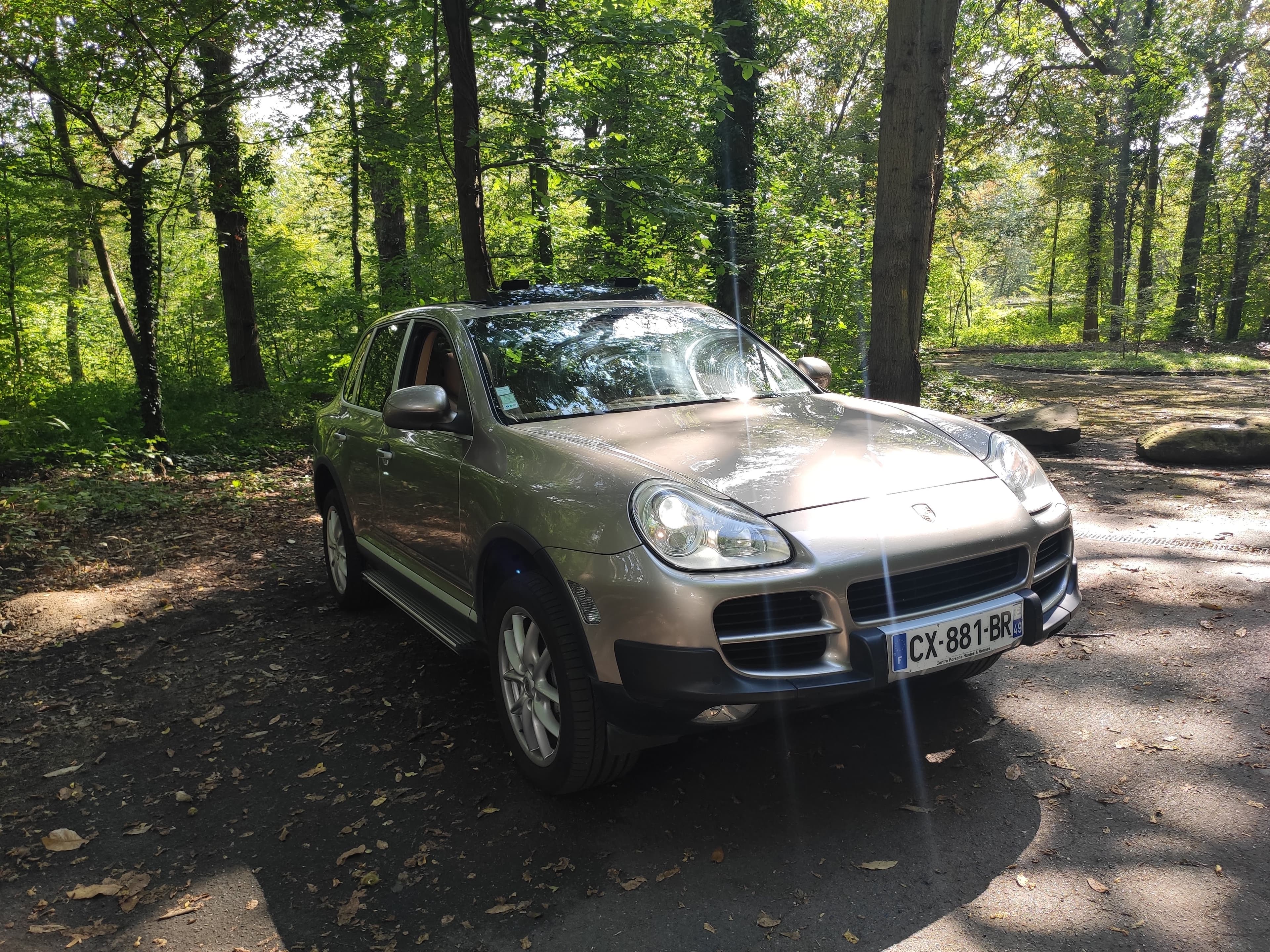 Porsche Cayenne S 2007 Essence - photo profil