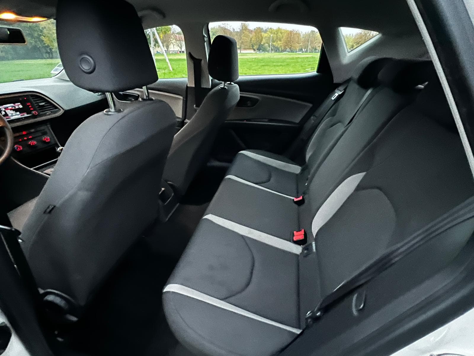 Seat Leon 1.2TSI 2014 Essence - volant