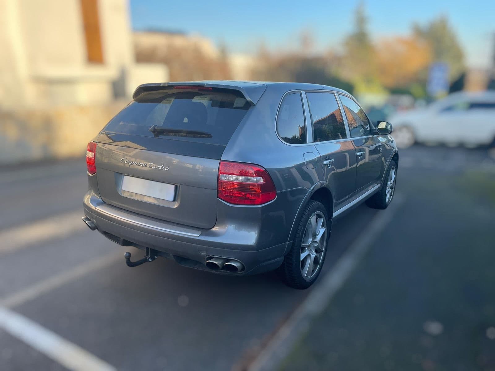 Porsche Cayenne Turbo 4.8 V8 2008 Essence - coffre