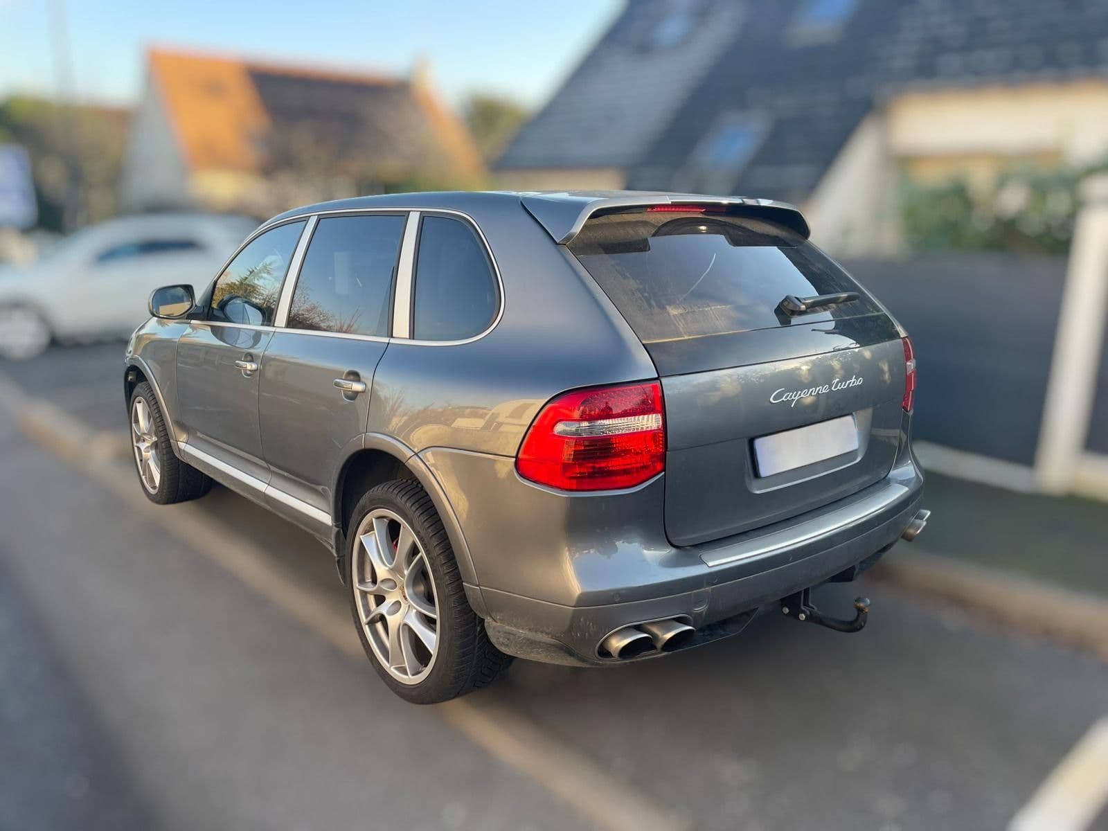 Porsche Cayenne Turbo 4.8 V8 2008 Essence - volant